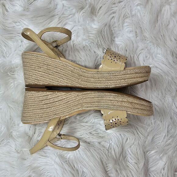 Kate Spade Espadrilles Wedge Mennie Sandals Size 8.5 Beige Floral Patent Leather - Picture 5 of 8